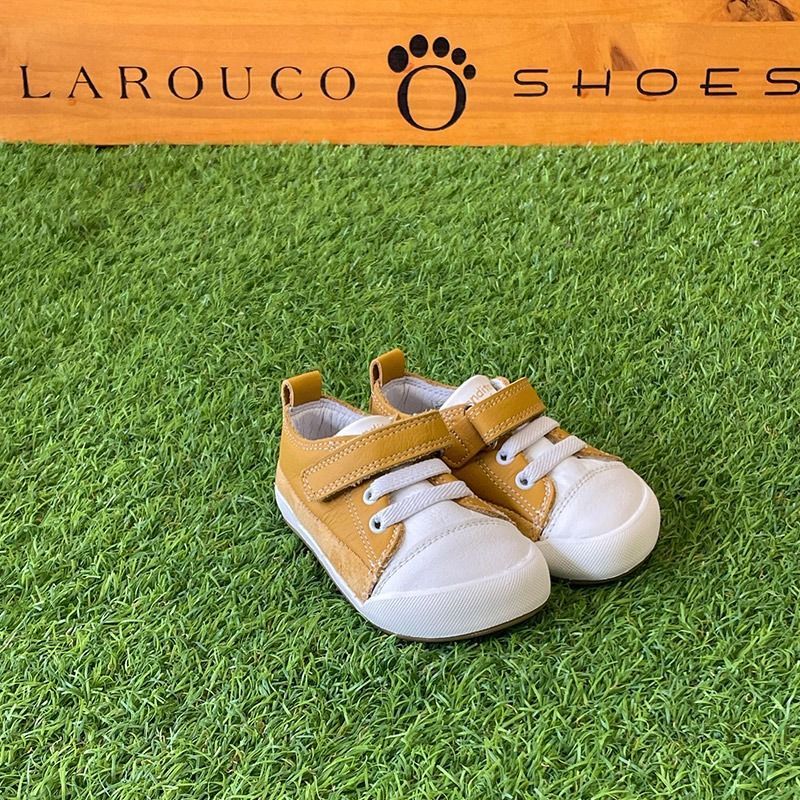 Zapatillas Galeón ocre Blanditos