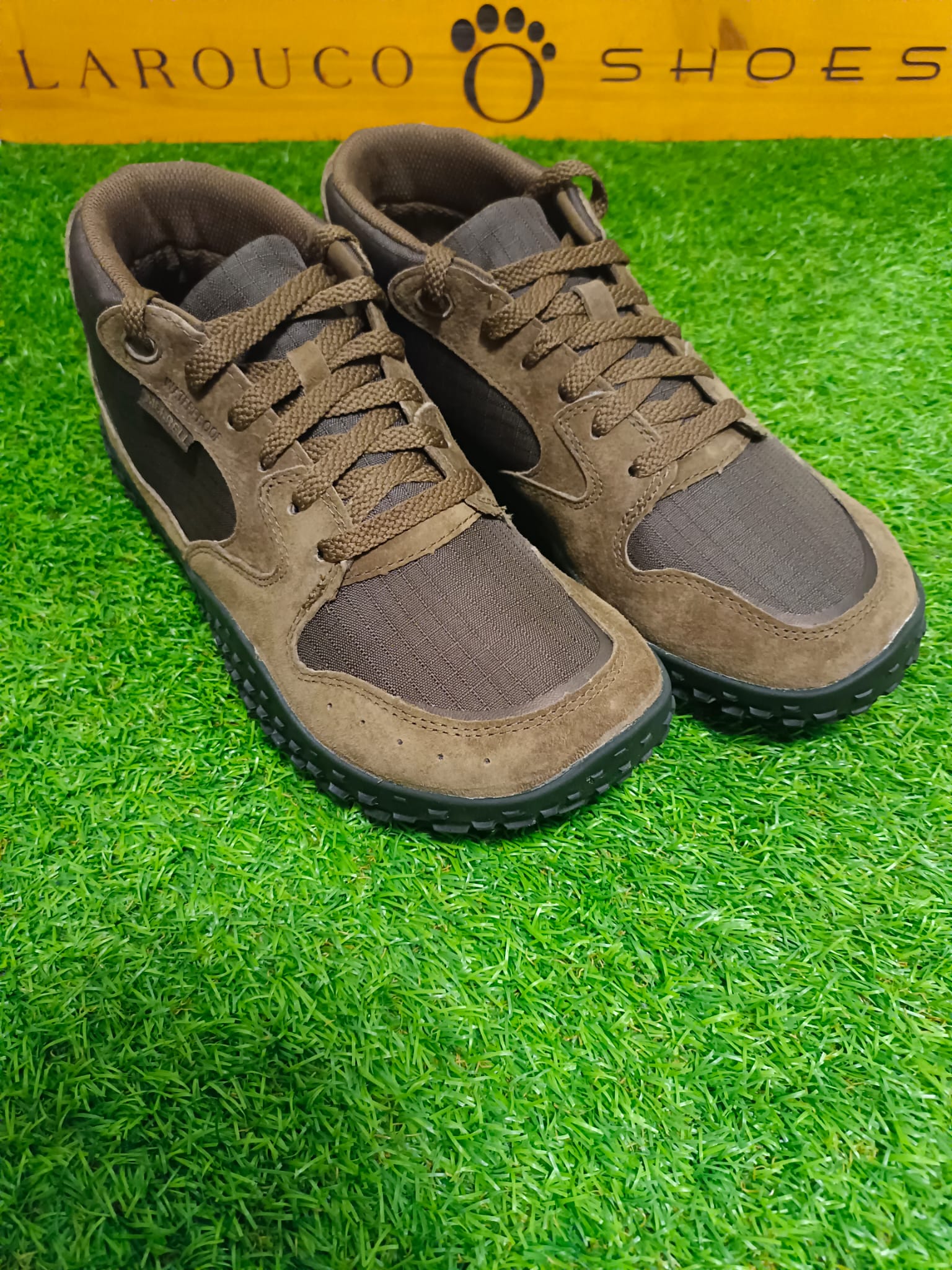 Botas Wrapt sneaker mid WP Merrell